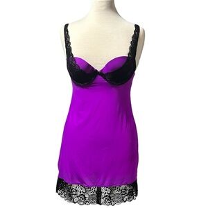 Victoria’s Secret Purple and Black Lace Padded Negligee Size 34B
